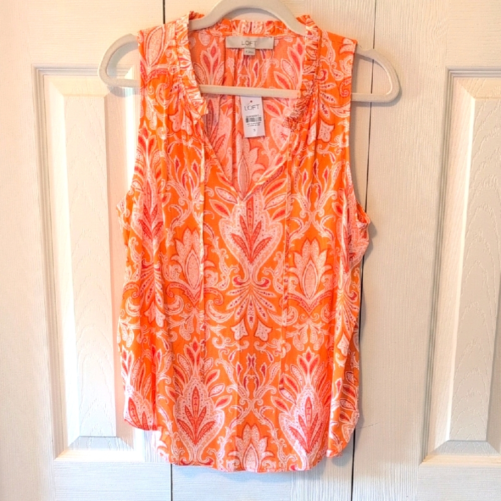 🌼 Breezy LOFT Sleeveless Top🌼